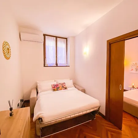 Arena Sweet In Apartment *